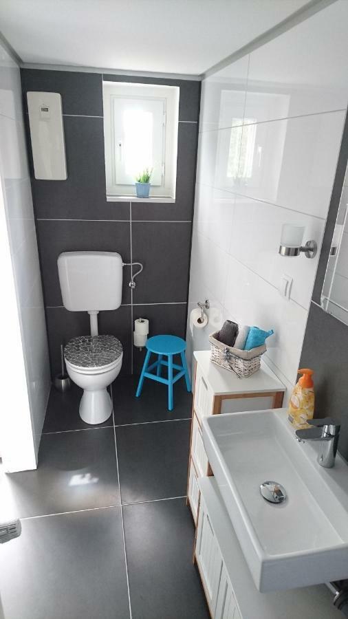 Ferienwohnung Silvia Nideggen Buitenkant foto